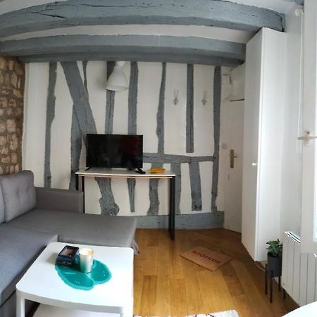 Studio Charme Haut-Marais Paris Exterior foto
